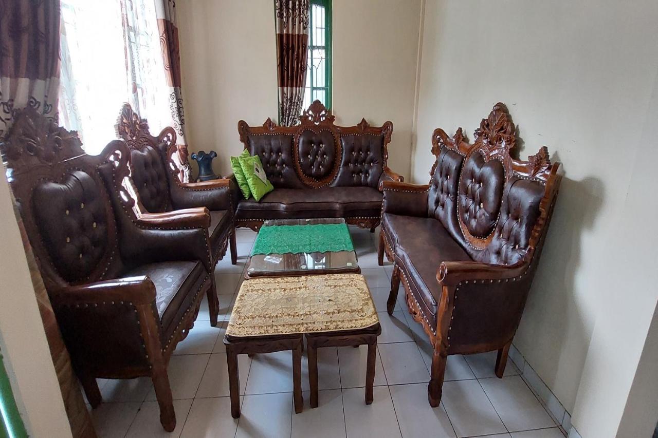 Oyo Homes 91255 Desa Wisata Embung Purworejo Syariah 반다르 람풍 외부 사진